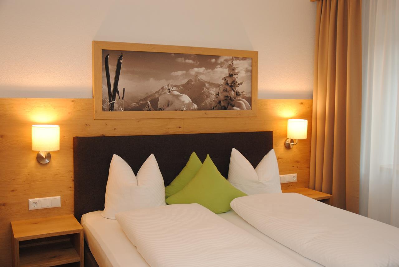 Gaestehaus Rieser Mayrhofen Zewnętrze zdjęcie