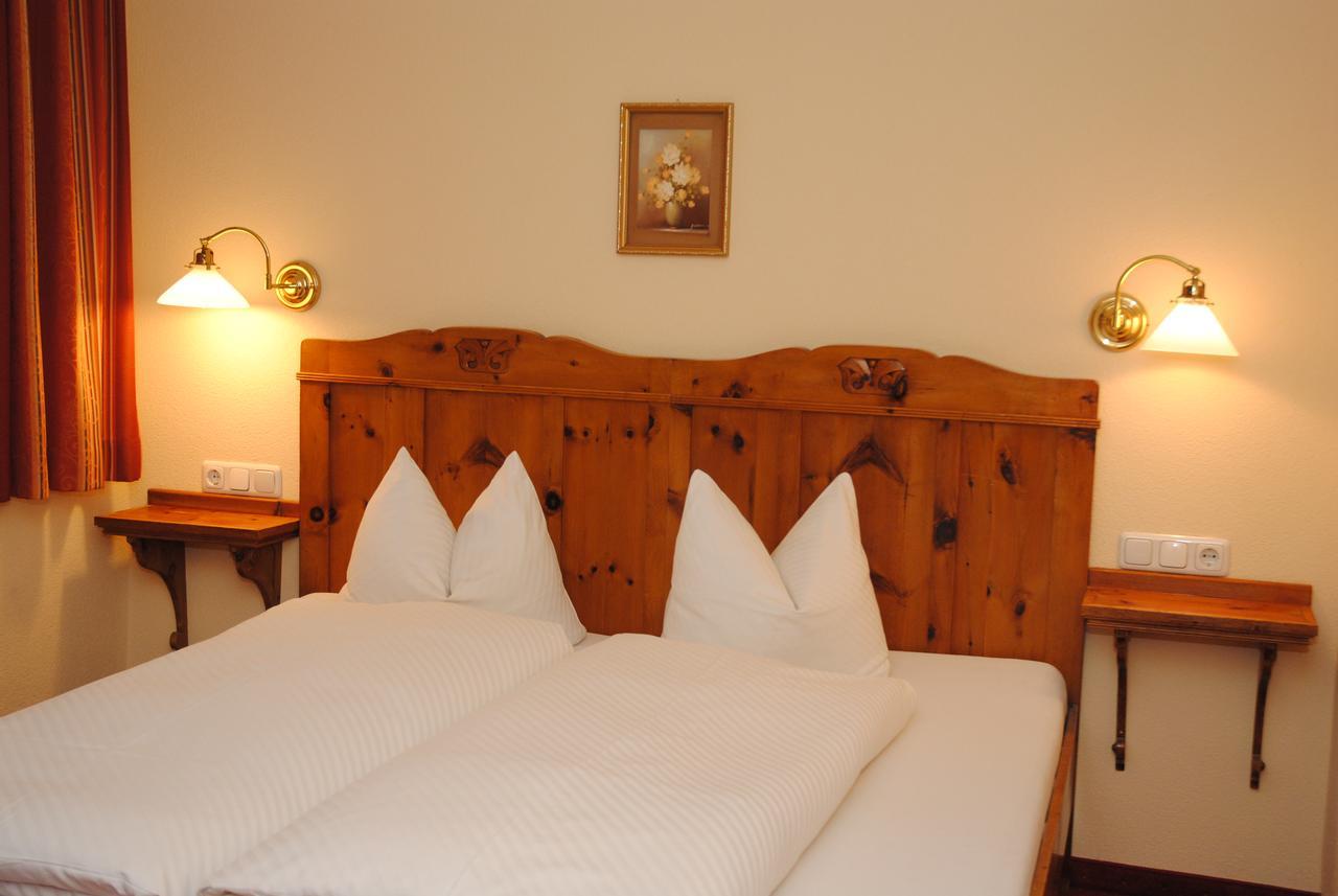 Gaestehaus Rieser Mayrhofen Zewnętrze zdjęcie