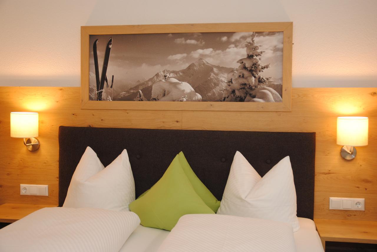 Gaestehaus Rieser Mayrhofen Zewnętrze zdjęcie