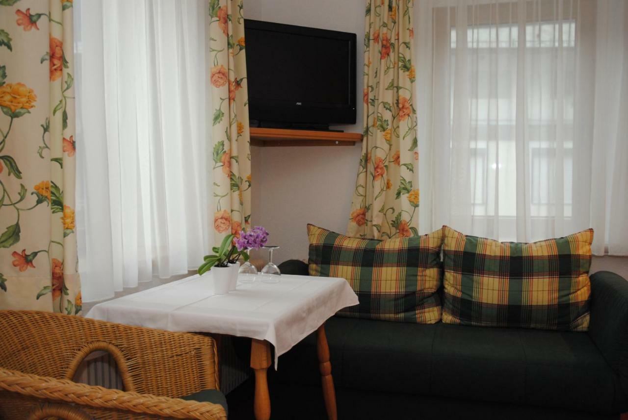 Gaestehaus Rieser Mayrhofen Zewnętrze zdjęcie